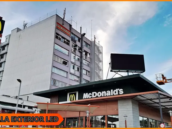 PANTALLAS LED EN BARCELONA