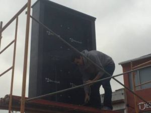 Pantalla de Leds para Información Ciudadana en As Pontes — conexion trasera pantalla led